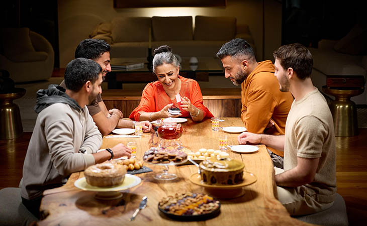 أمازون الإمارات وأنس بوخش يطلقان لعبة بطاقات ABTalks# الجديدة